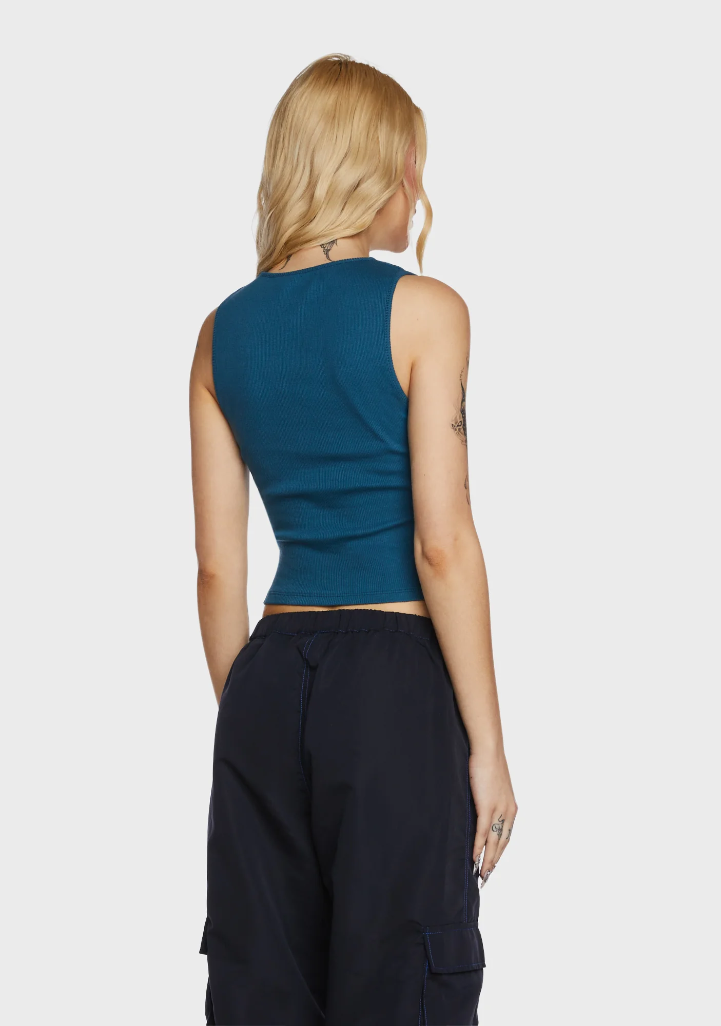 Tasin Tank Top - Image 4