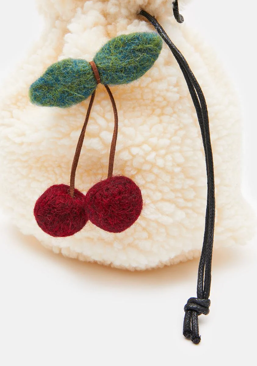 Tasty Treat Sherpa Bucket Bag - Image 4