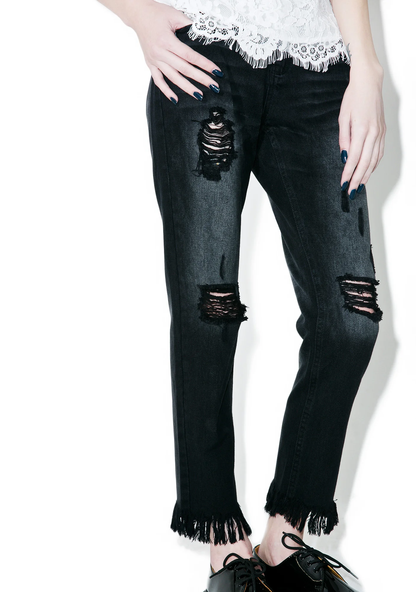Tattle Tailz Distressed Jeans - Image 3