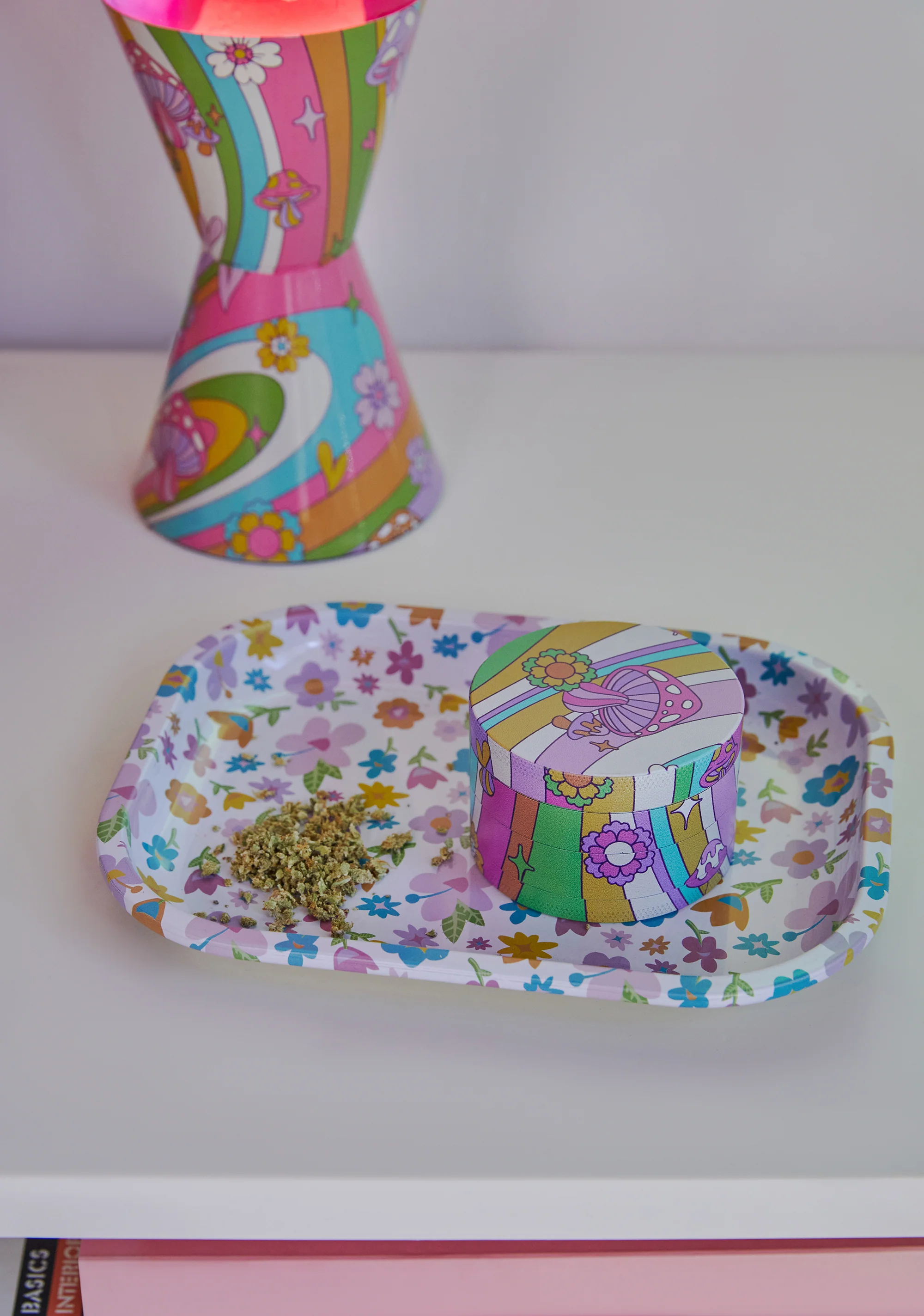 Technicolor Dreams Grinder - Image 4