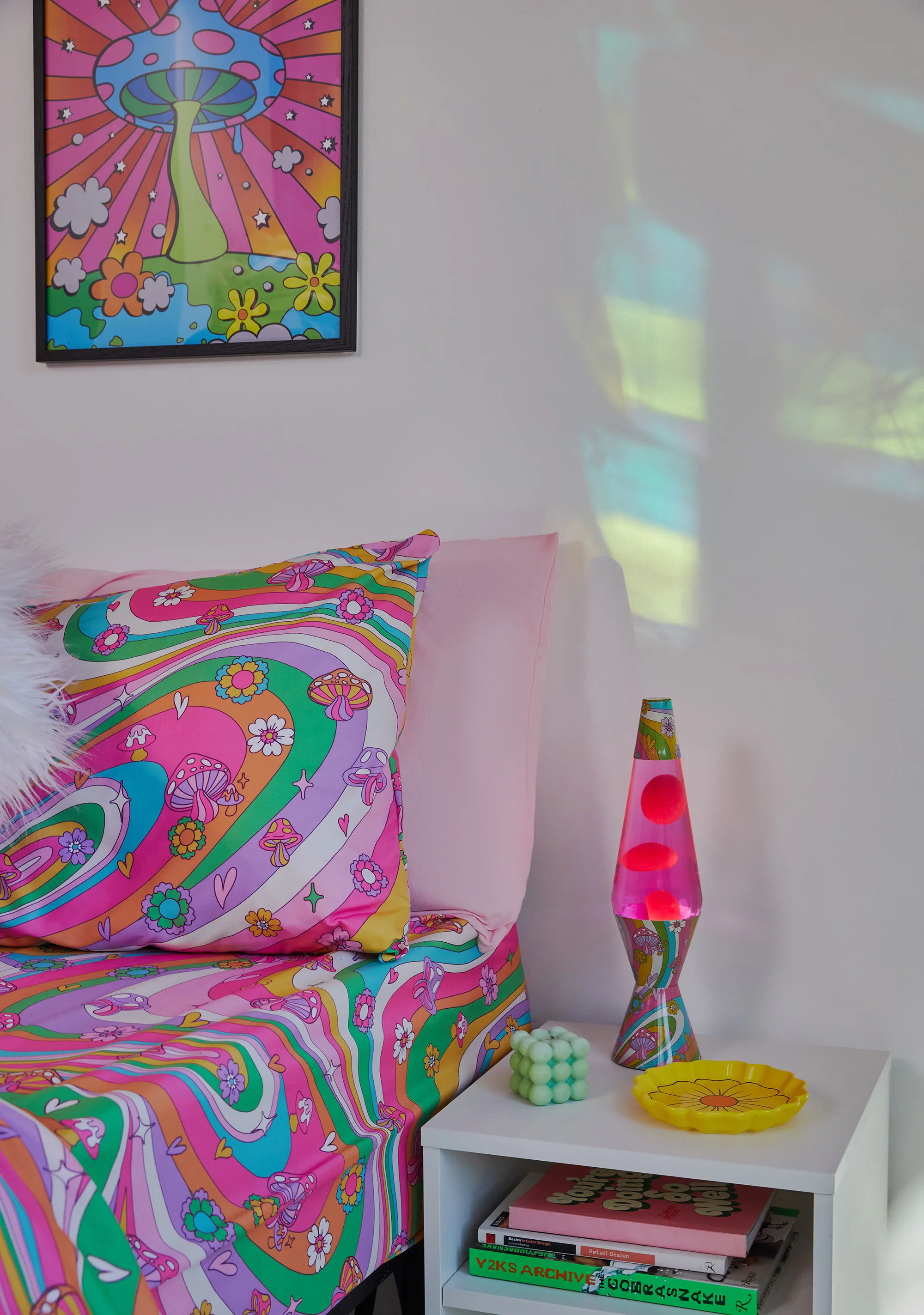 Technicolor Dreams Lava Lamp - Image 4