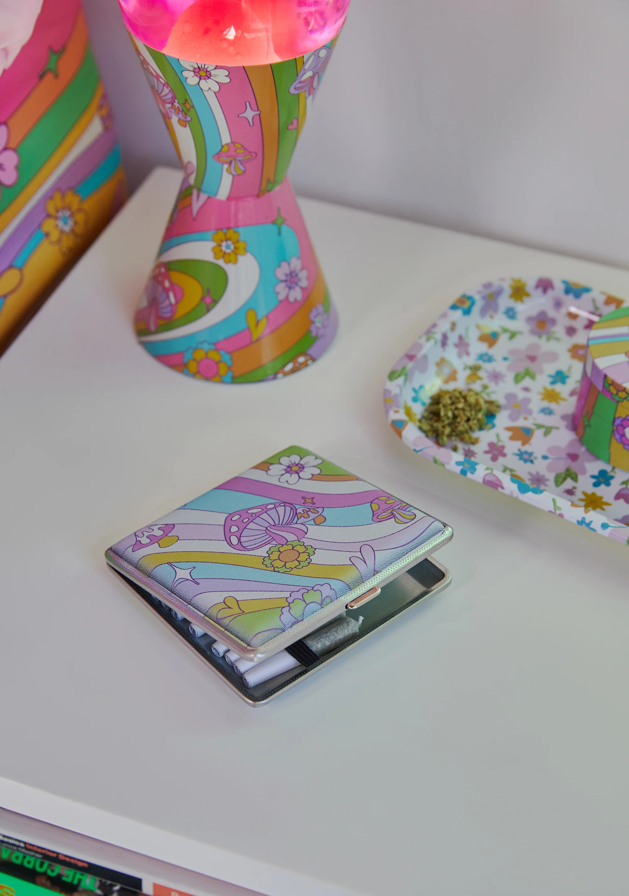Technicolor Dreams Stash Case - Image 5