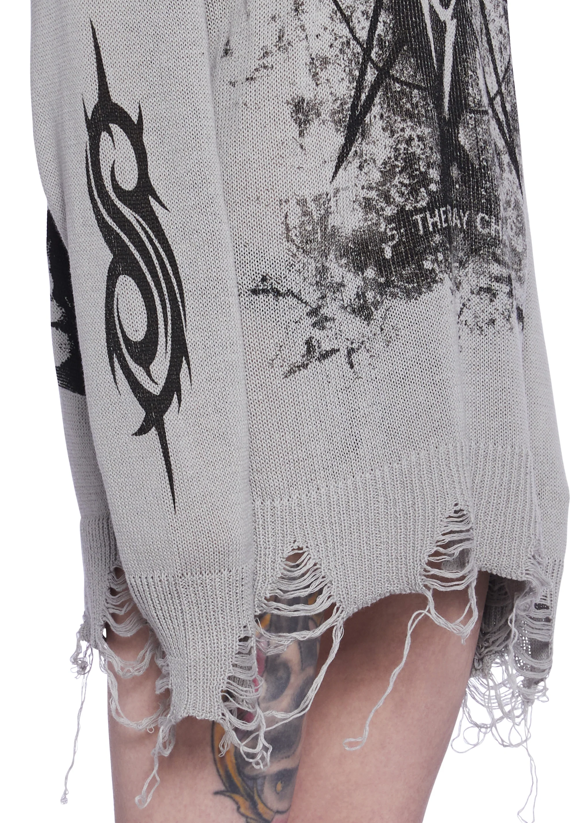 The Gray Chapter Distressed Sweater - Image 7