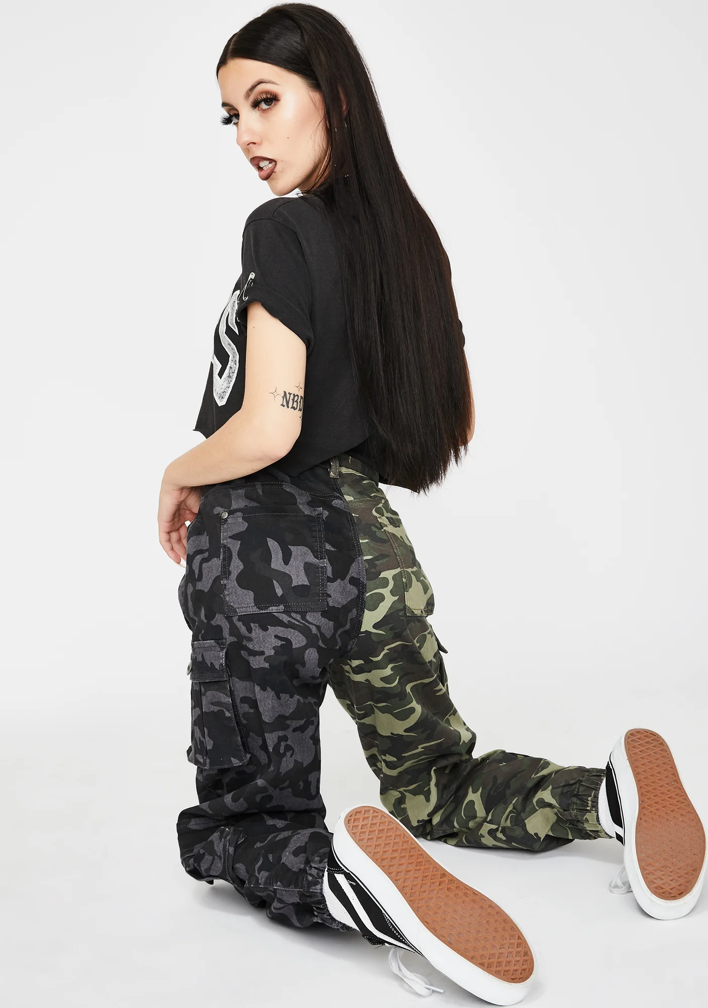 Two Tone Camo Cargo Pants - Image 4