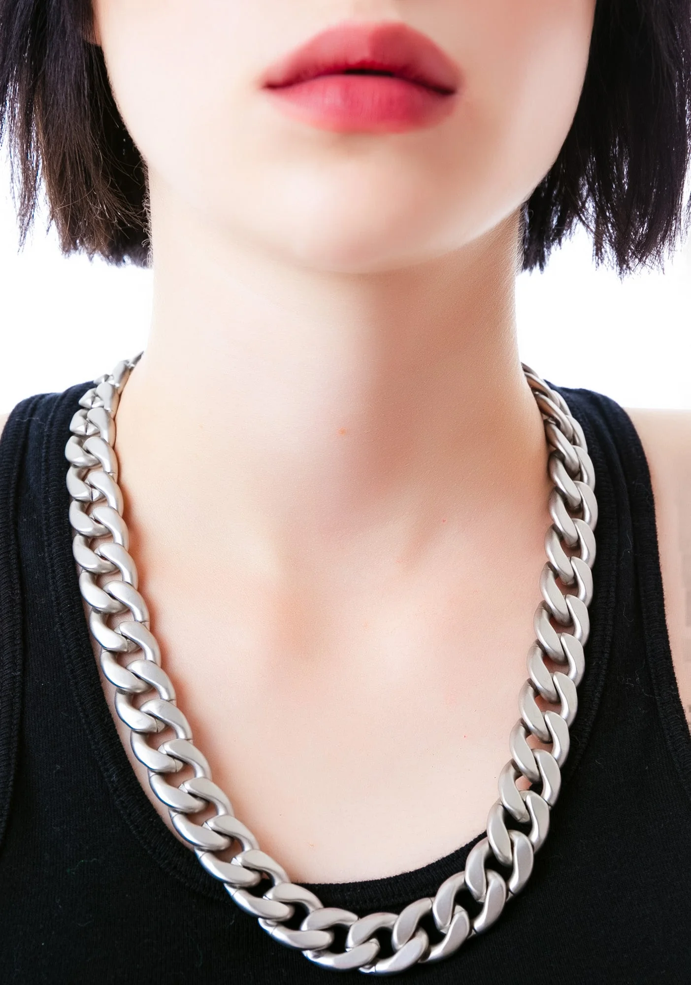 Undefeated Necklace - Gold - Image 10