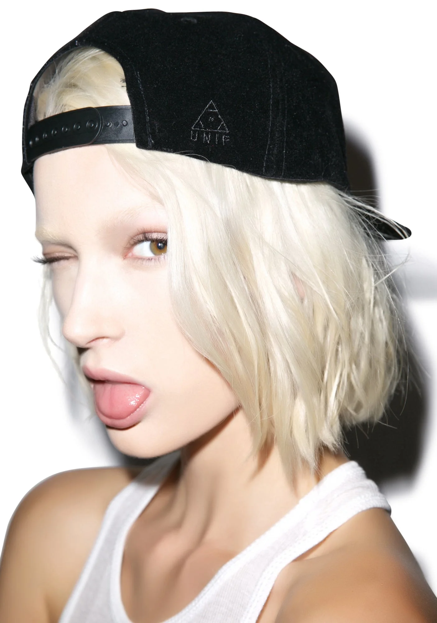 Velvet Hat - Black - Image 9
