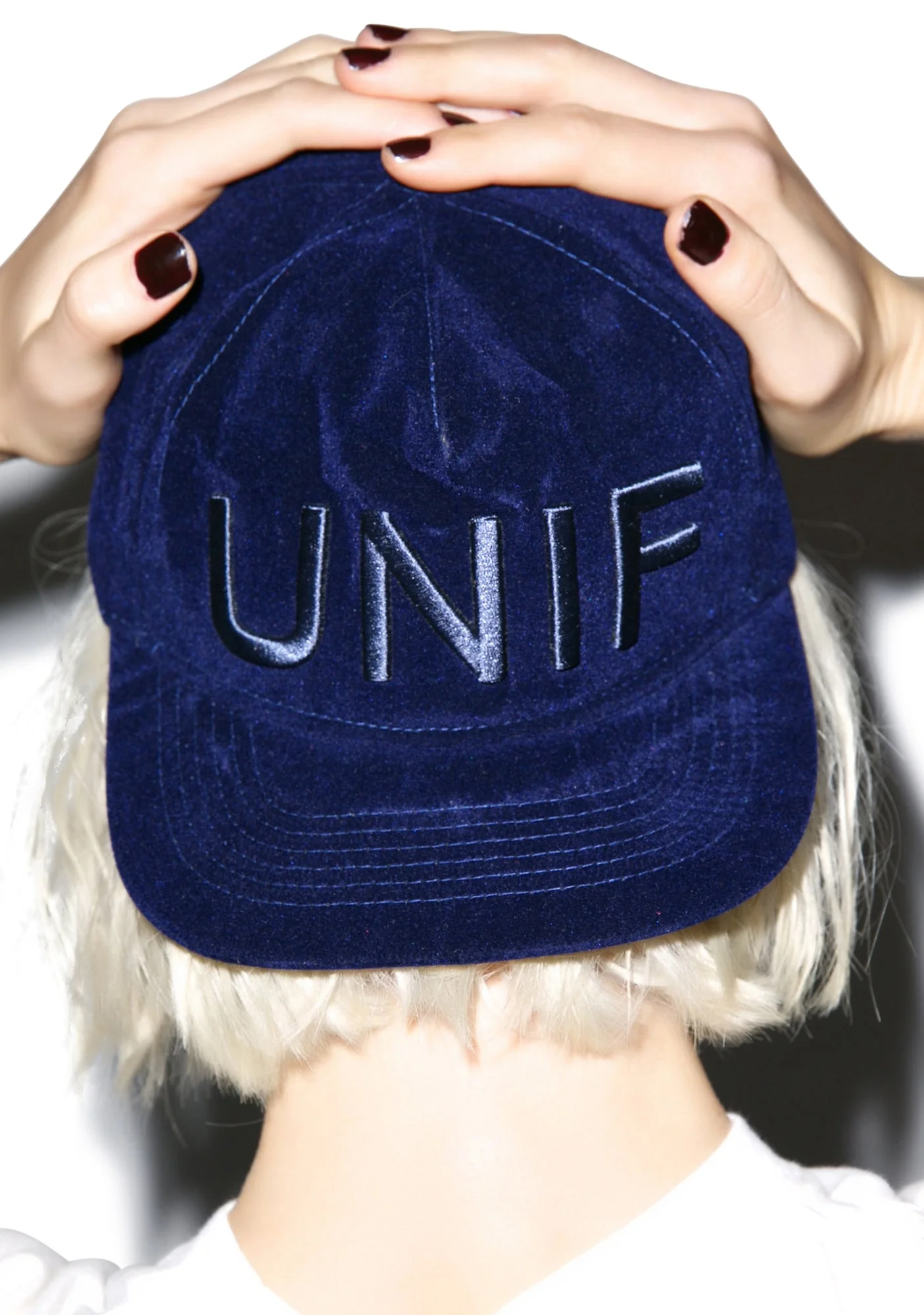 Velvet Hat - Green - Image 5