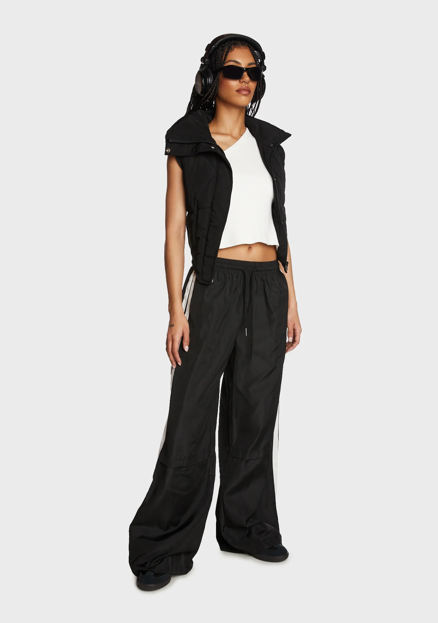 Verdi Open-Back One Shoulder Top - White - Image 3