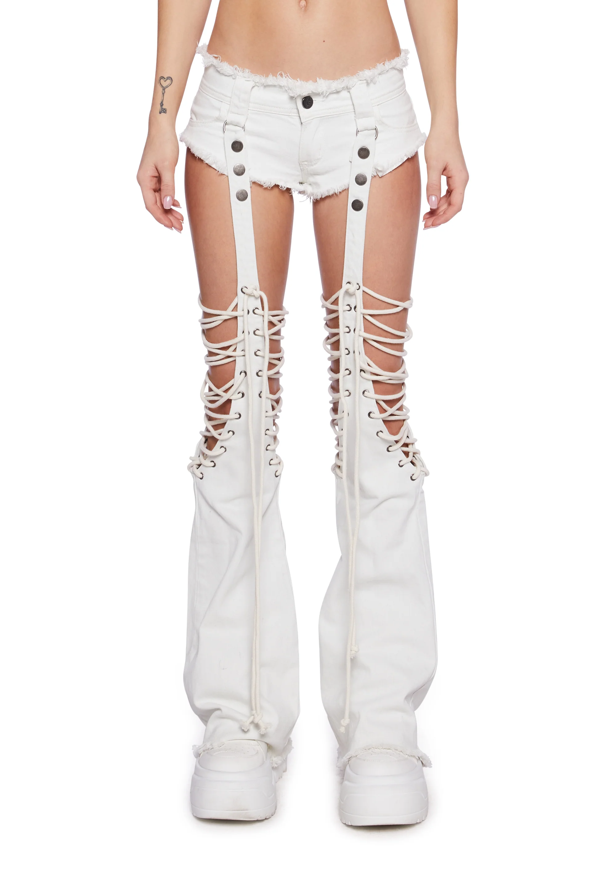 Pitch Denim Shorts With Chaps - Image 3