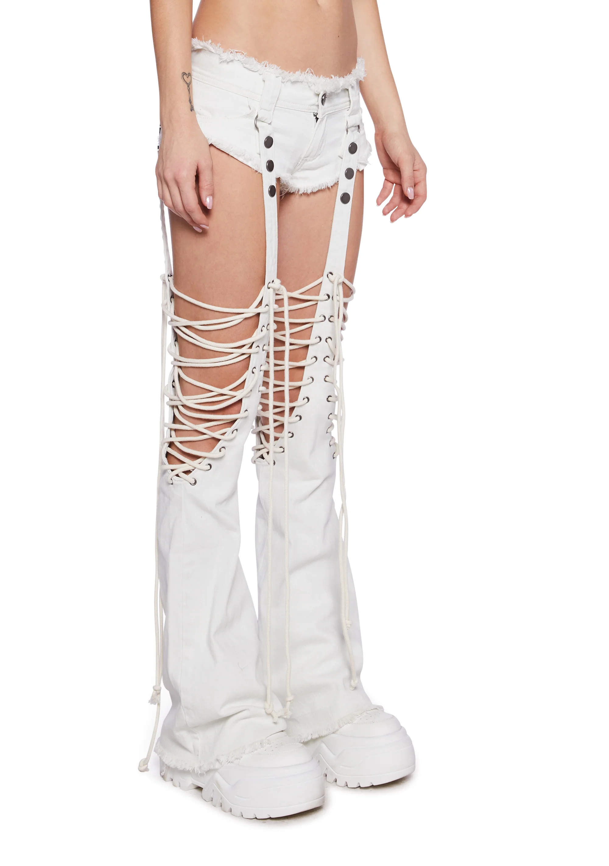 Pitch Denim Shorts With Chaps - Image 4