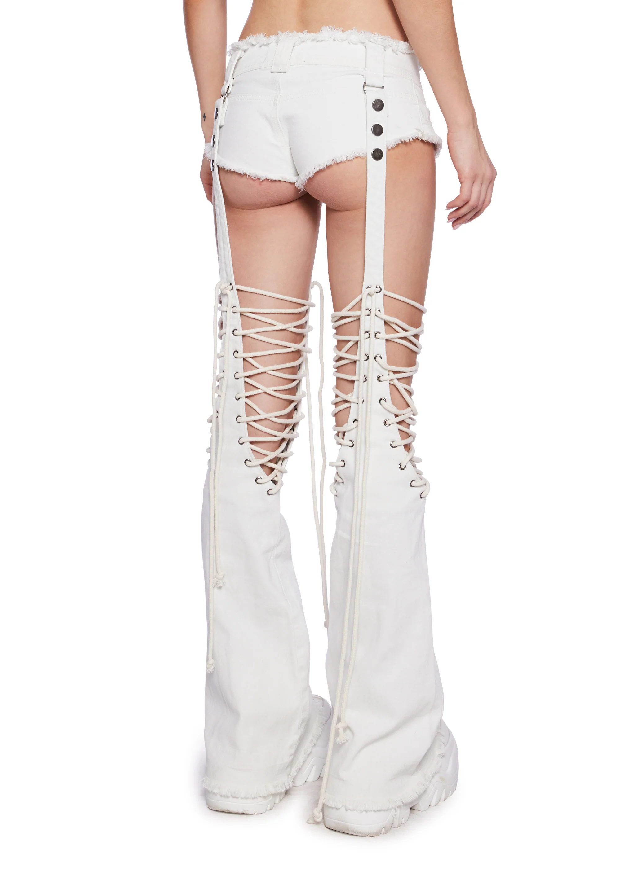 Pitch Denim Shorts With Chaps - Image 5
