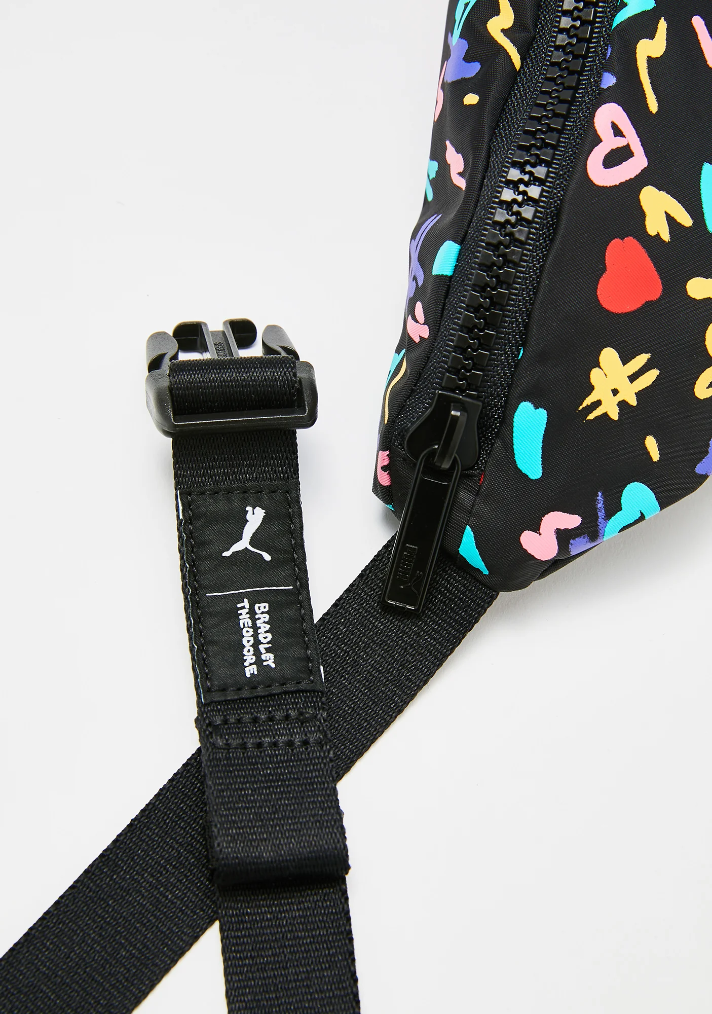 X Bradley Theodore Hip Bag - Image 3