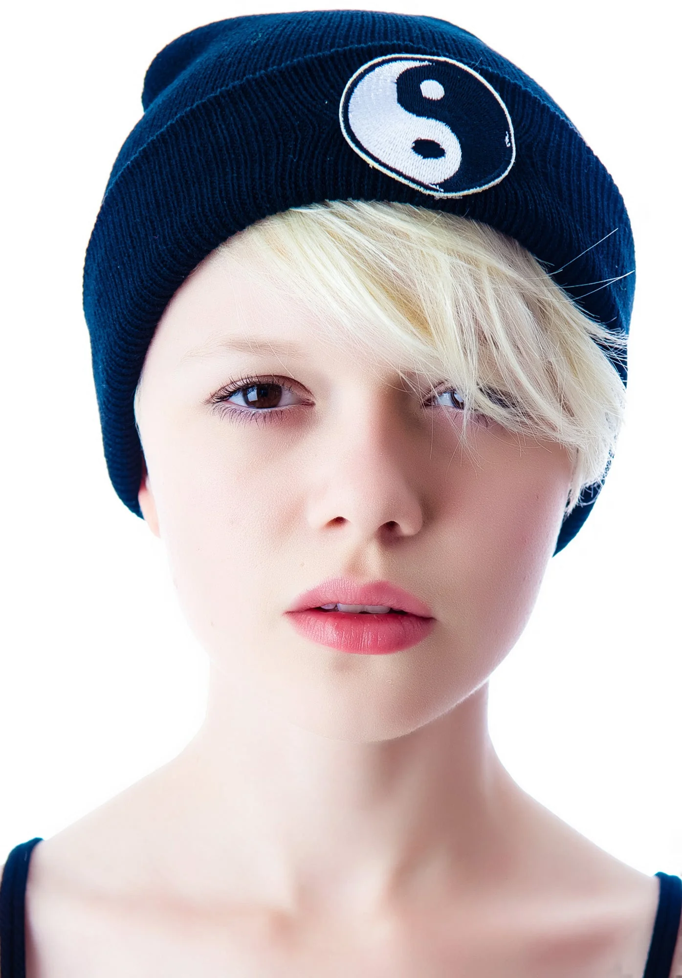 Yin Yang Beanie - Black - Image 3